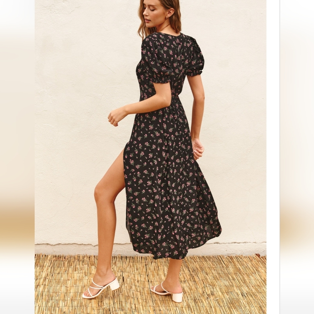 Black|Rose sweetheart neckline midi dress - Picture 5 of 6